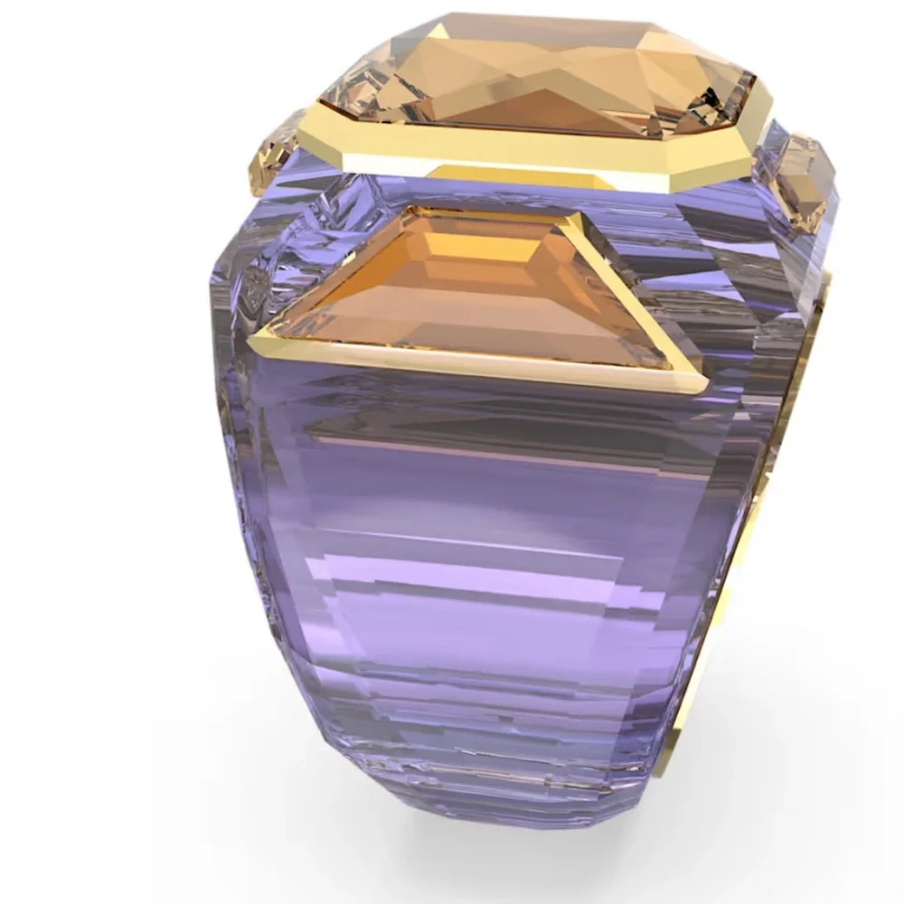 Chroma cocktail ring, Purple, Gold-tone plated - Picture 3 of 4